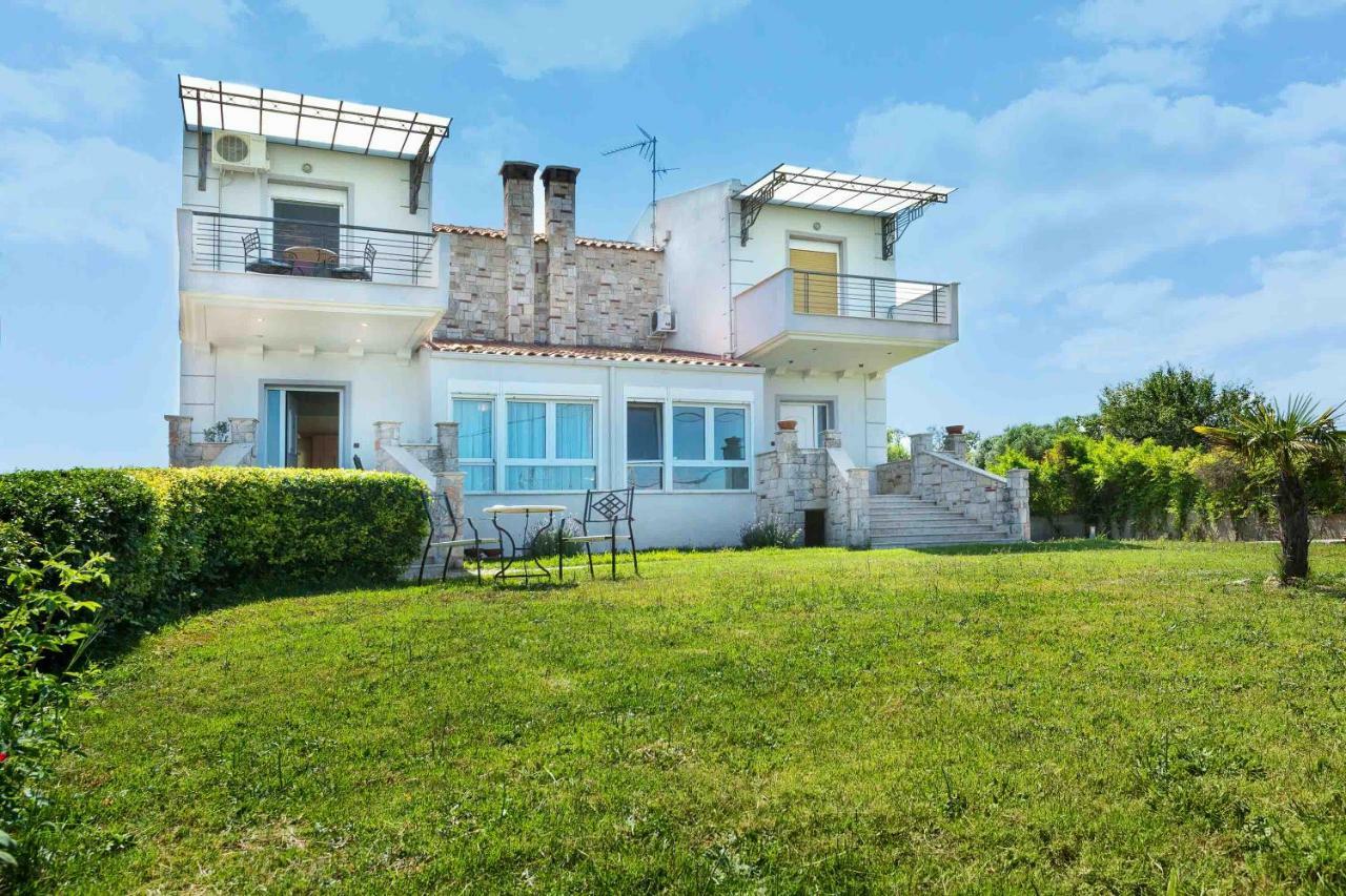 Summer Houses In Áfitos Extérieur photo